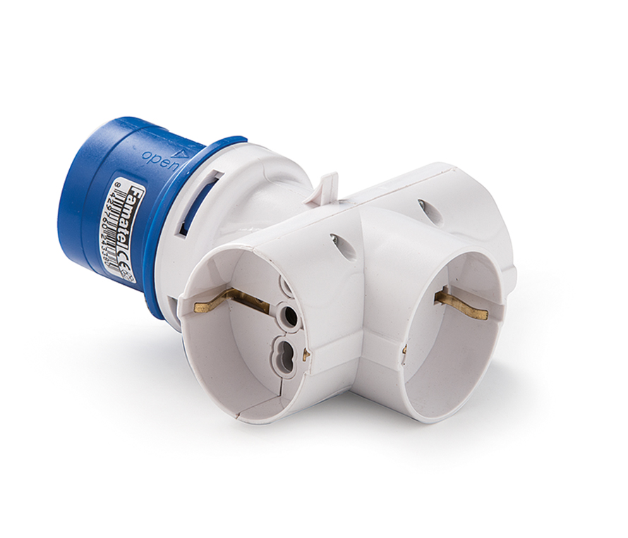 Adaptador clavija CEE – 3 Base bipasso IP20