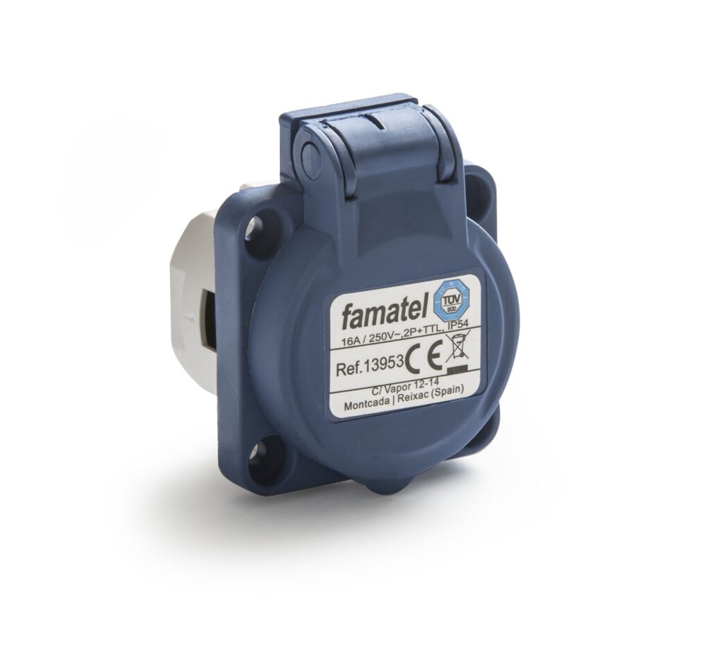 Bases empotrar 16A IP54