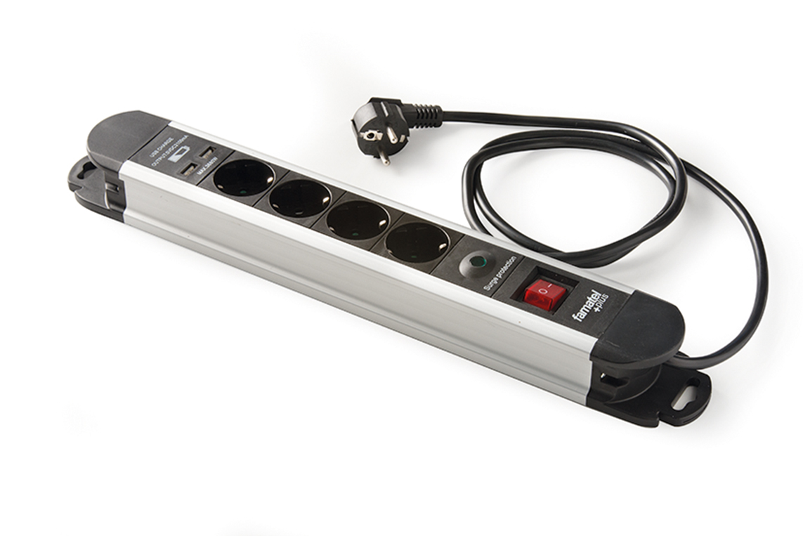 Base aluminio 4 tomas 16A, 2 USB, 1.5m m cable + protección