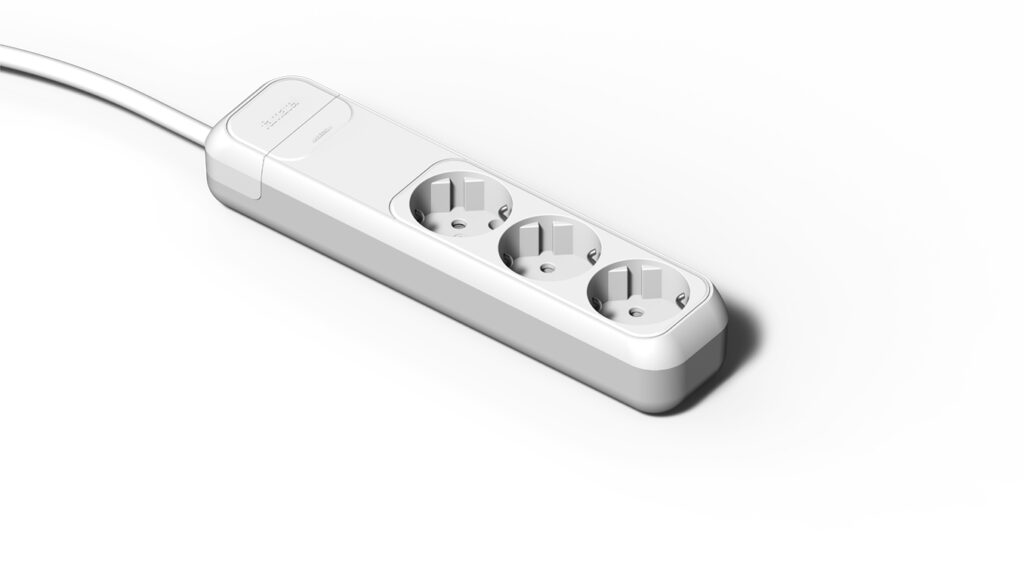 Base 3 tomas 16A + 1.5m m cable