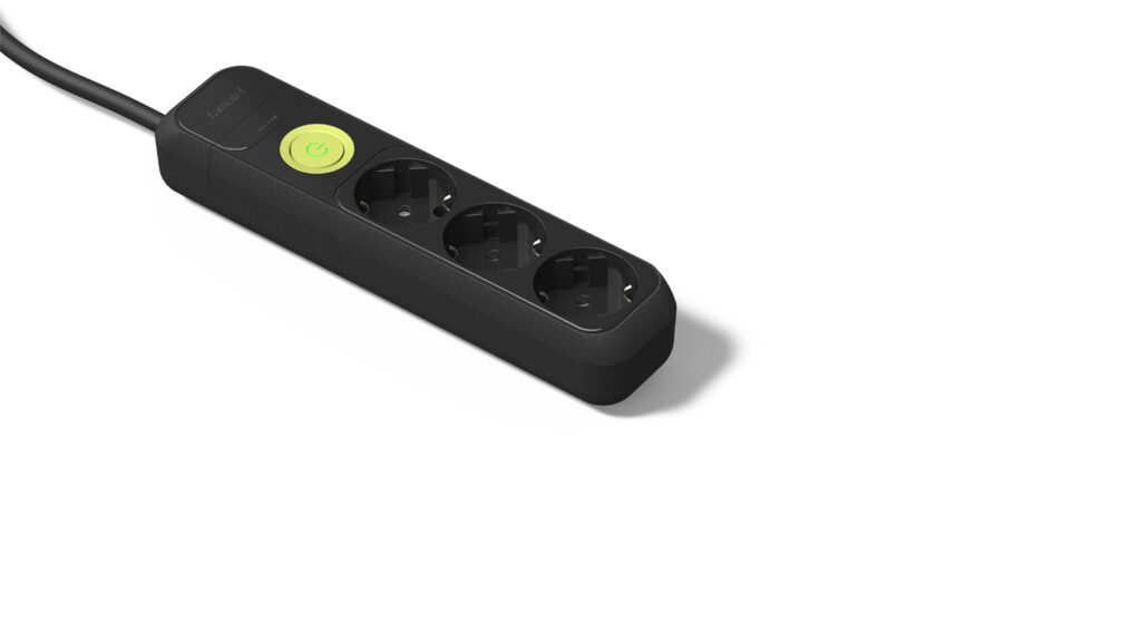 Base 3 tomas 16A e interruptor + 1.5m m cable