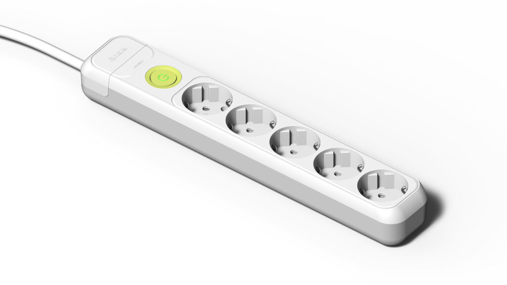 Base 5 tomas 16A e interruptor + 1.5m m cable