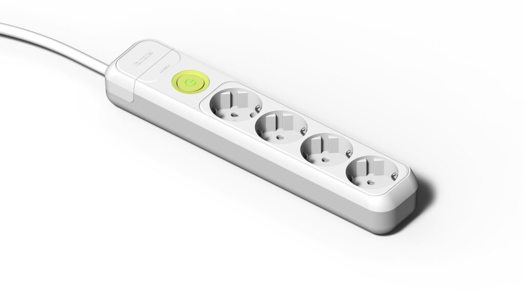 Base 4 tomas 16A e interruptor + 1.5m m cable