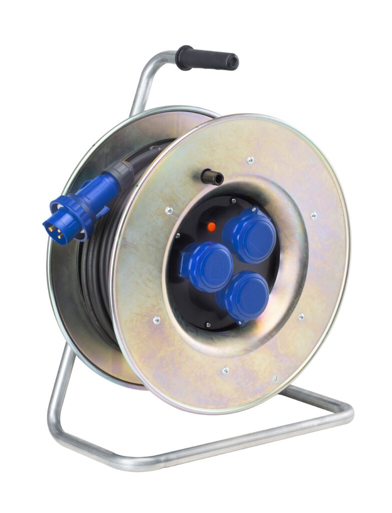 Enrollacable metalico IP55 50m