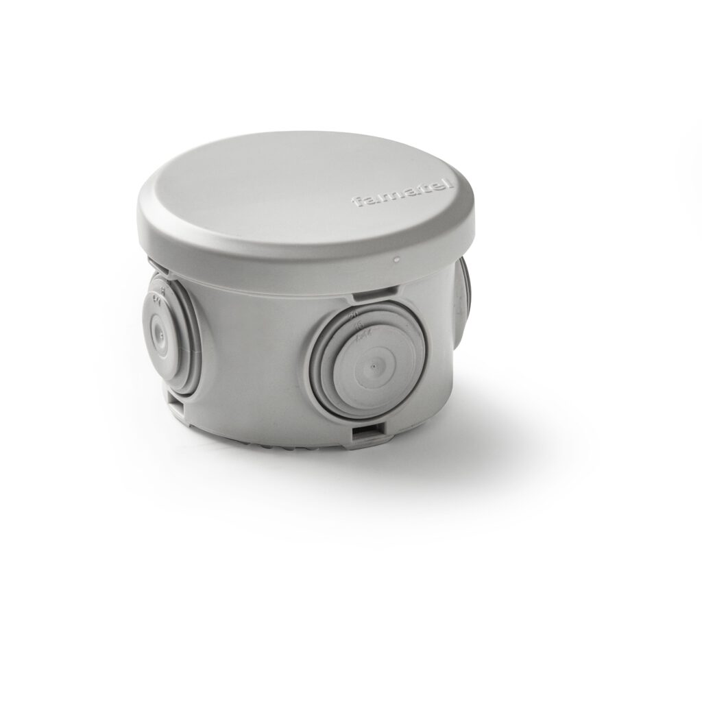 Caja estanca 4 conos IP65