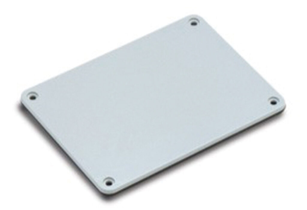 Placa ciega interblocante horizontal