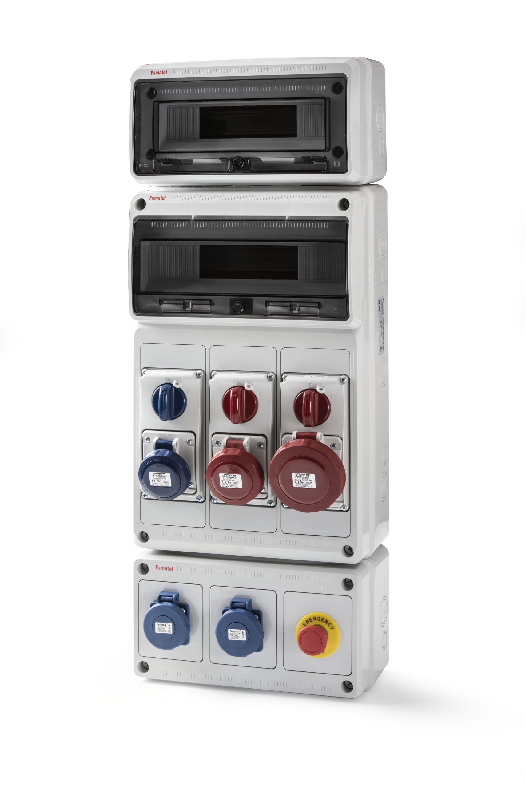 Envolvente cableada 32 módulos ip65